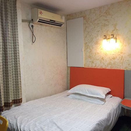 Shanghai Old West Gate Hostel เซี่ยงไฮ้ ภายนอก รูปภาพ