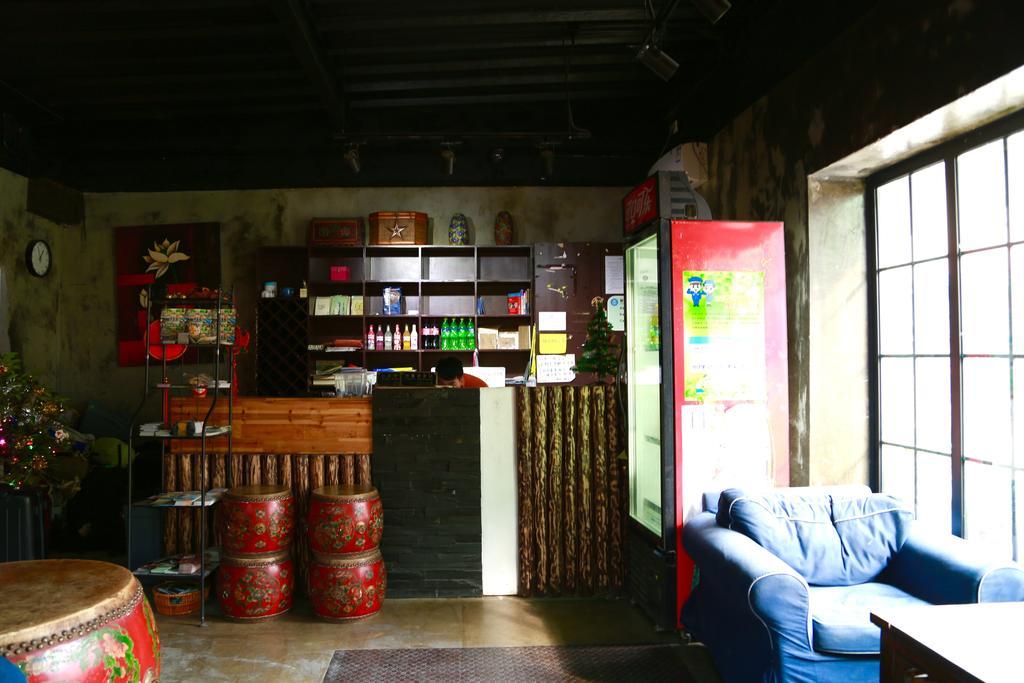 Shanghai Old West Gate Hostel เซี่ยงไฮ้ ภายนอก รูปภาพ