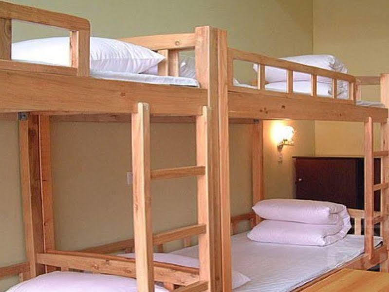 Shanghai Old West Gate Hostel เซี่ยงไฮ้ ภายนอก รูปภาพ